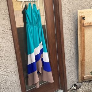 Marineblu stunning spring dress flows beautifully